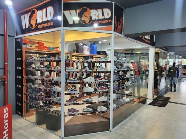 Ponto com 60m², à venda, no bairro Centro em Cotia