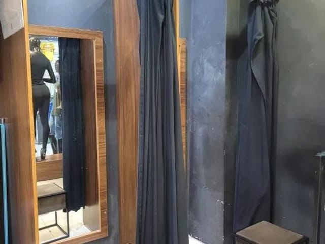 Ponto com 60m², à venda, no bairro Centro em Cotia