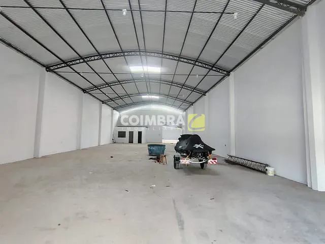 Galpão / Barracão com 600m², para alugar, no bairro Caranazal em Santarém