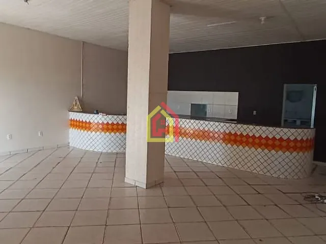 Ponto com 120m², para alugar, no bairro Velha Marabá em Marabá