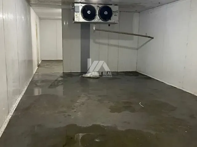 Ponto com 2500m², à venda, no bairro vila industrial atalaia em Guarapuava