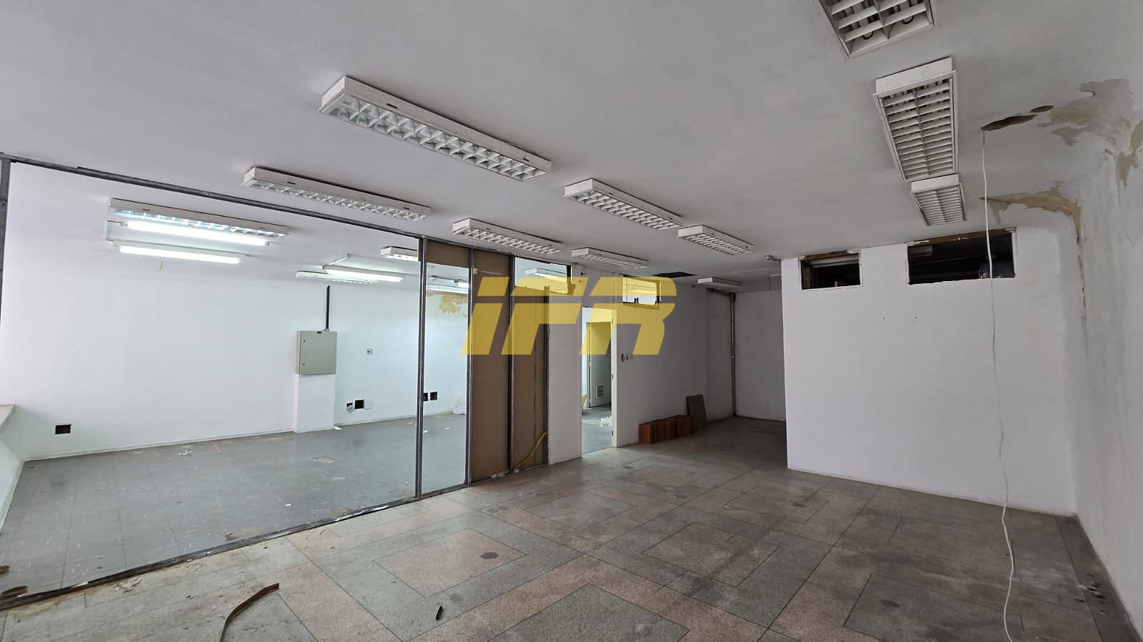 Loja-Salão, 350 m² - Foto 5