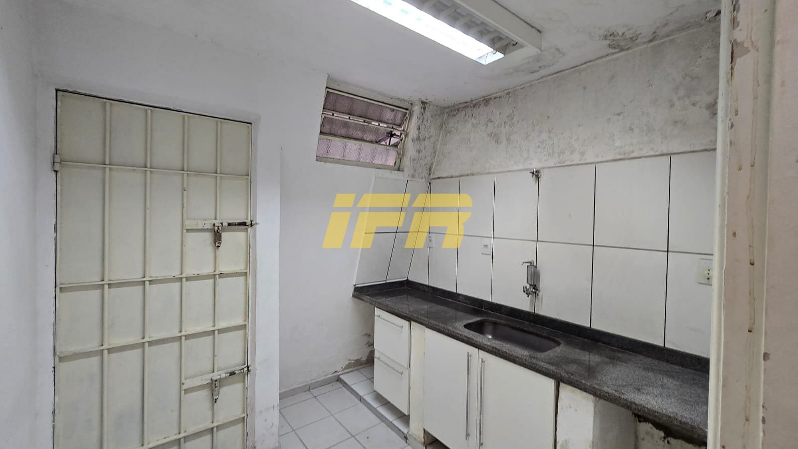 Loja-Salão, 350 m² - Foto 13