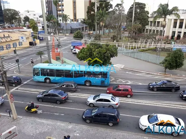 Ponto com 400m², para alugar, no bairro Centro em São José dos Campos