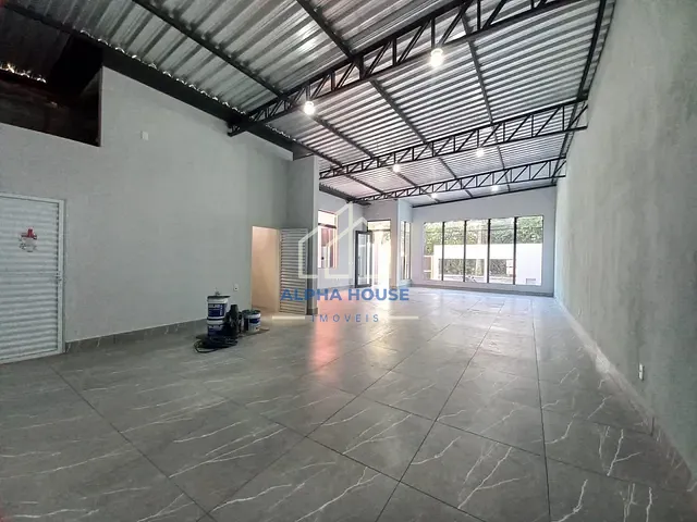 Ponto com 250m², para alugar, no bairro Residencial Jardim Aurora em Pindamonhangaba