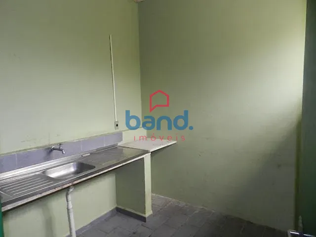 Ponto com 300m², à venda, no bairro Centro em Porto Feliz