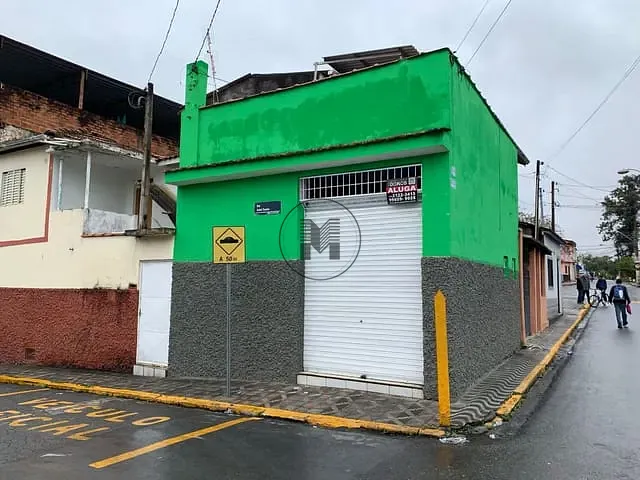 Ponto com 30m², para alugar, no bairro Santa Terezinha em Aparecida