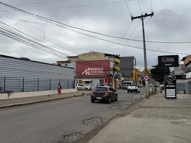 Ponto com 600m², para alugar, no bairro Brasil em Vitória da Conquista