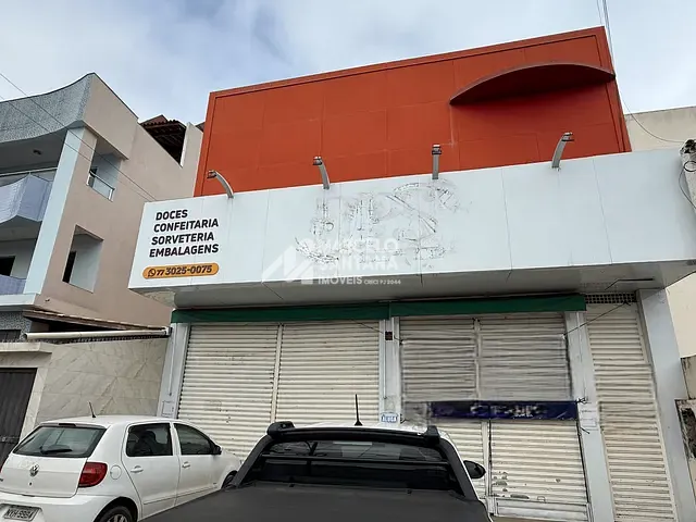 Ponto com 600m², para alugar, no bairro Brasil em Vitória da Conquista