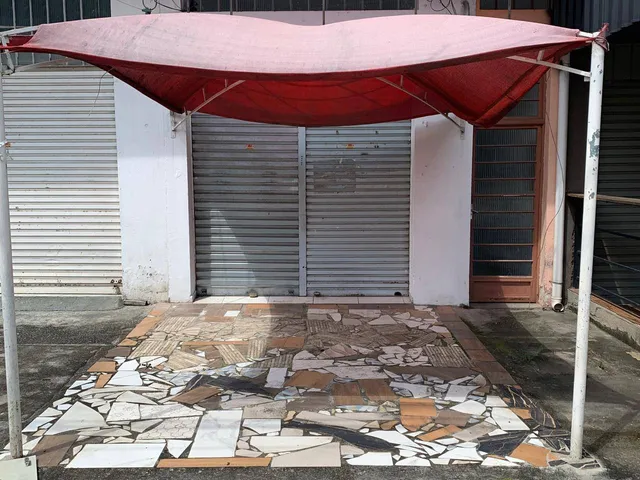 Ponto com 100m², para alugar, no bairro Loteamento João Tamborindeguy Fernandes em Pindamonhangaba