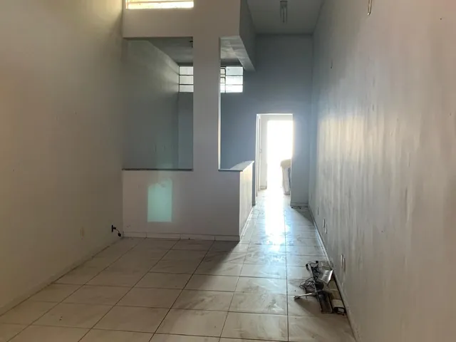 Ponto com 100m², para alugar, no bairro Loteamento João Tamborindeguy Fernandes em Pindamonhangaba