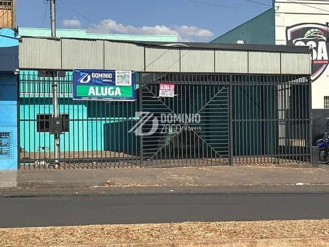 Ponto com 250m², para alugar, no bairro Jardim Elza Amuí I em Uberaba