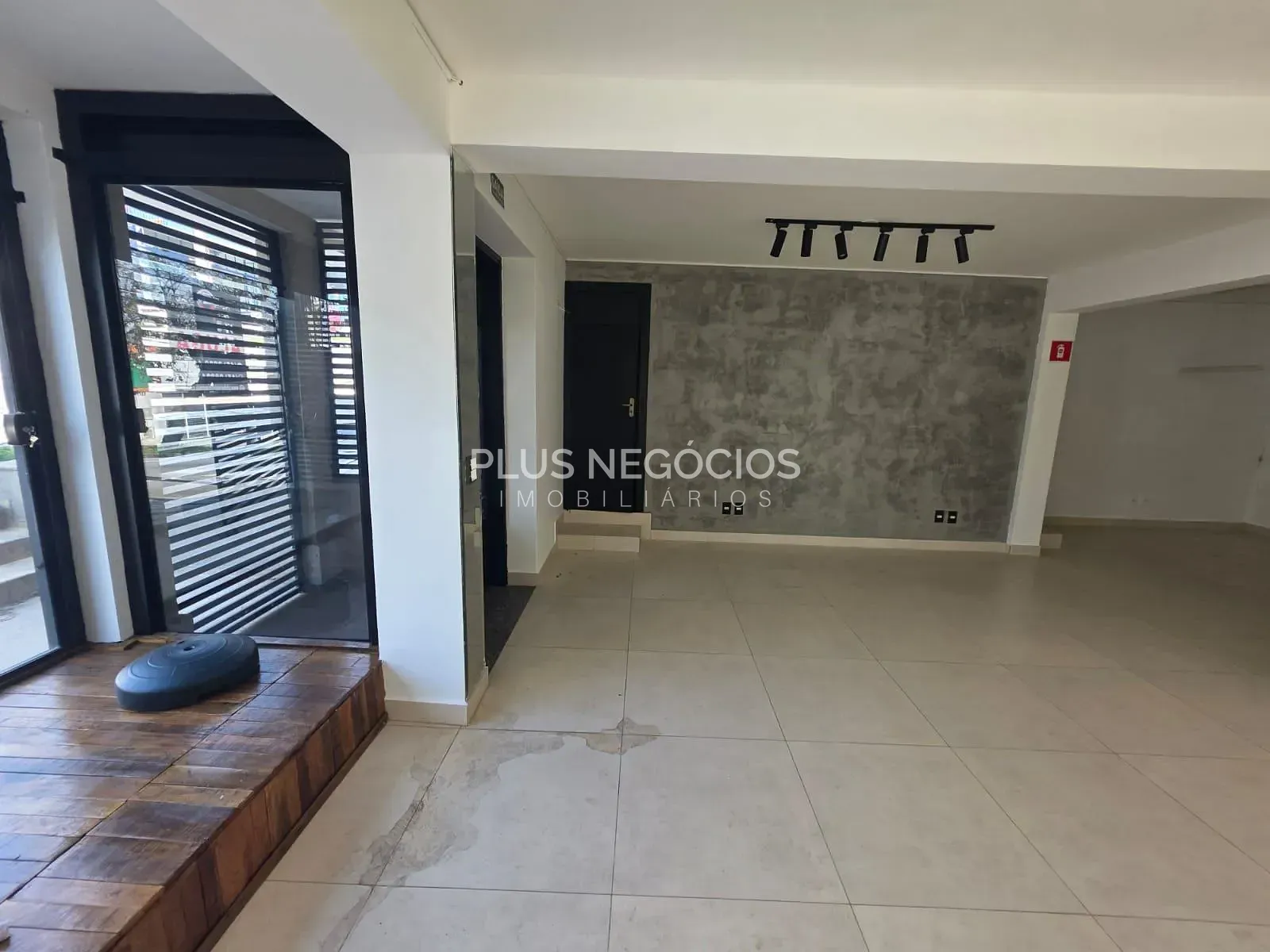 Loja-Salão, 85 m² - Foto 17