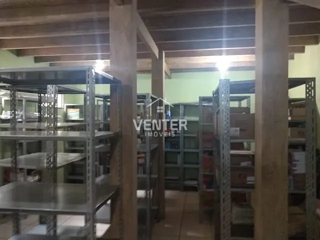 Ponto com 445m², à venda, no bairro Jardim das Nações em Taubaté