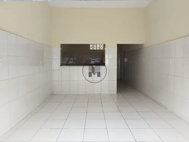 Ponto com 10m², para alugar, no bairro Engenheiro Neiva em Guaratinguetá