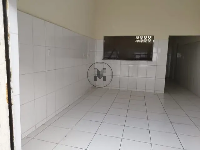 Ponto com 10m², para alugar, no bairro Engenheiro Neiva em Guaratinguetá