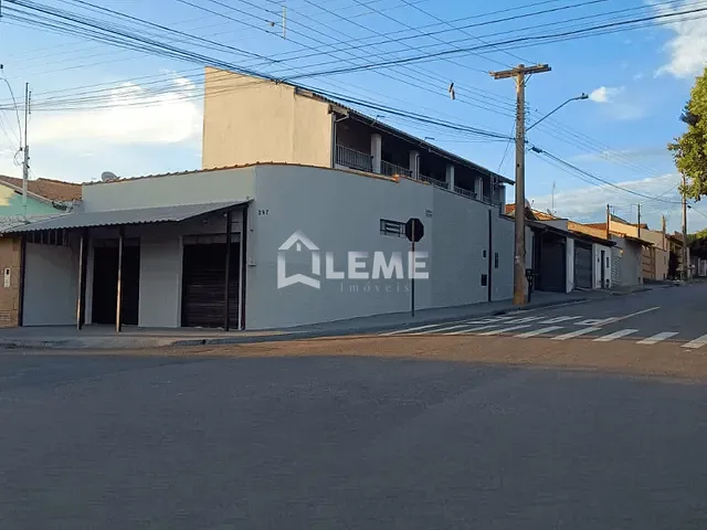 Ponto com 178m², para alugar, no bairro Conjunto Habitacional Nelson Niero em Mococa