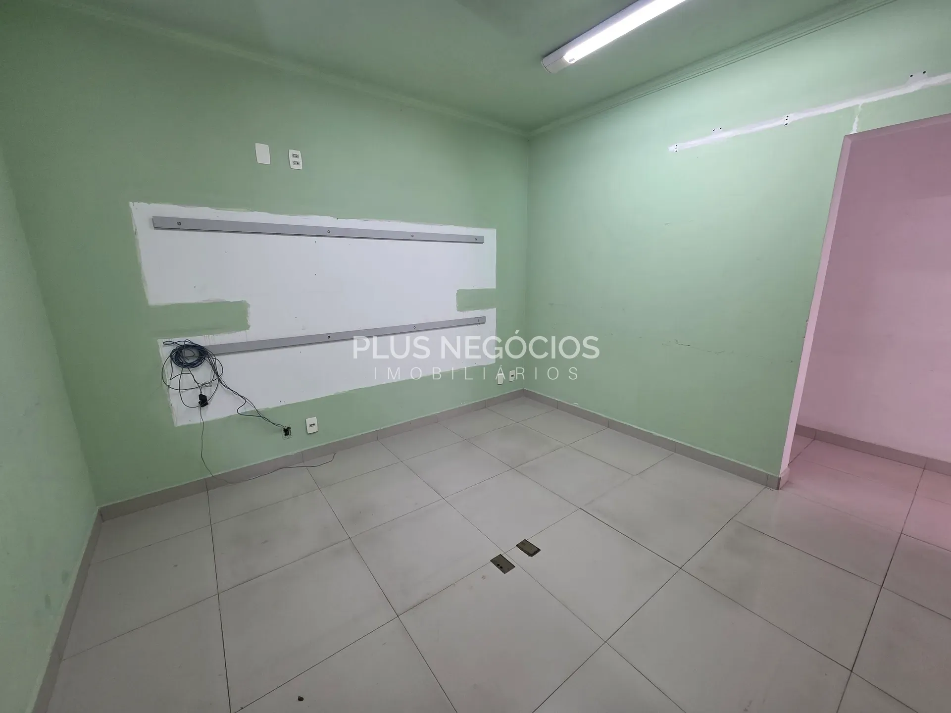 Loja-Salão, 200 m² - Foto 11