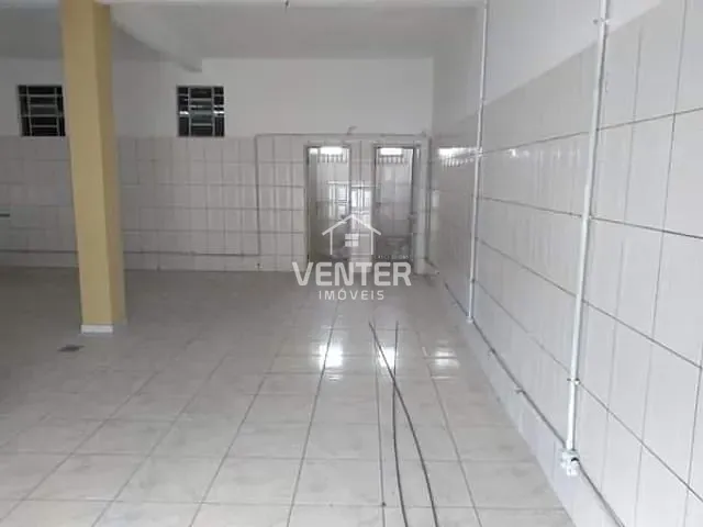 Ponto com 257m², à venda, no bairro Esplanada Santa Helena em Taubaté