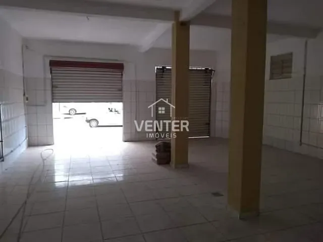 Ponto com 257m², à venda, no bairro Esplanada Santa Helena em Taubaté