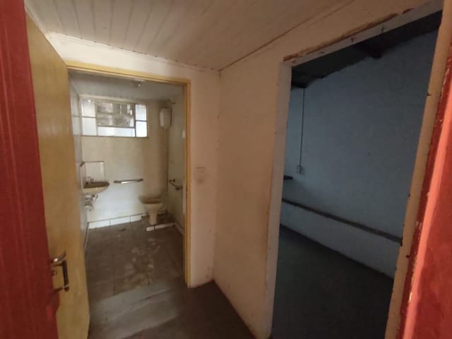 Ponto com 80m², para alugar, no bairro Vila Nossa Senhora de Fátima em São João da Boa Vista