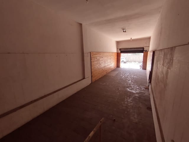 Ponto com 80m², para alugar, no bairro Vila Nossa Senhora de Fátima em São João da Boa Vista