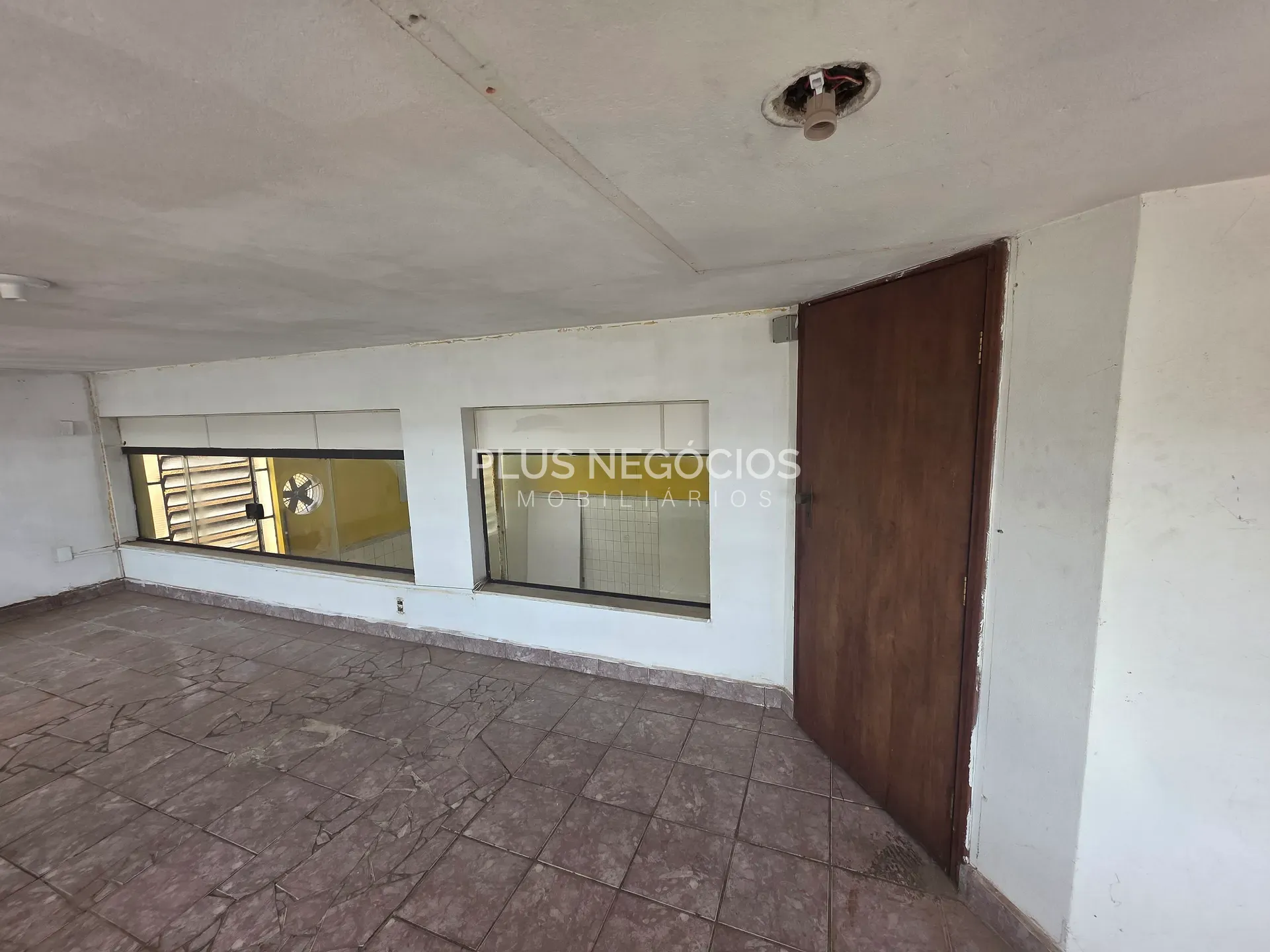 Loja-Salão, 250 m² - Foto 19