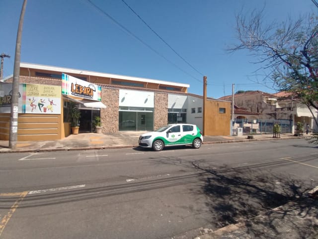 Ponto com 100m², para alugar, no bairro Centro em São João da Boa Vista