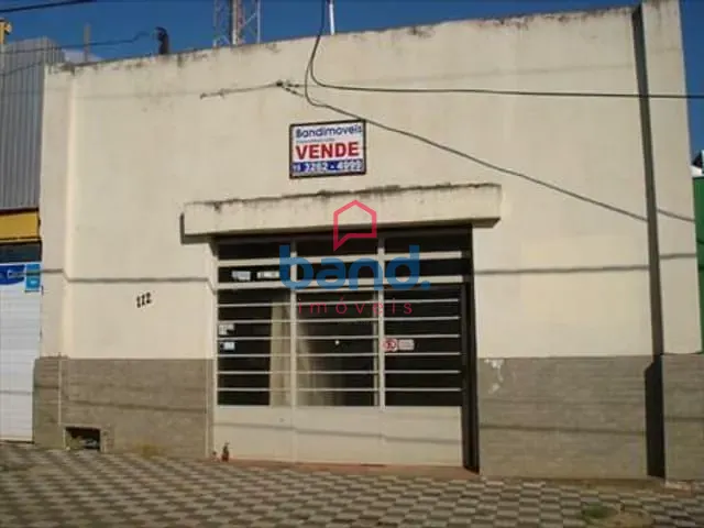 Ponto com 698m², à venda, no bairro Centro em Porto Feliz