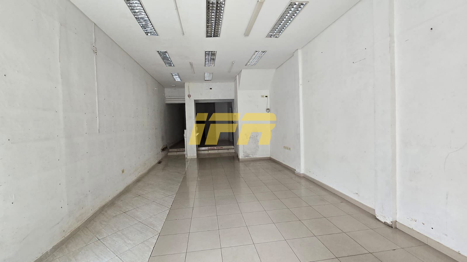 Loja-Salão, 210 m² - Foto 5