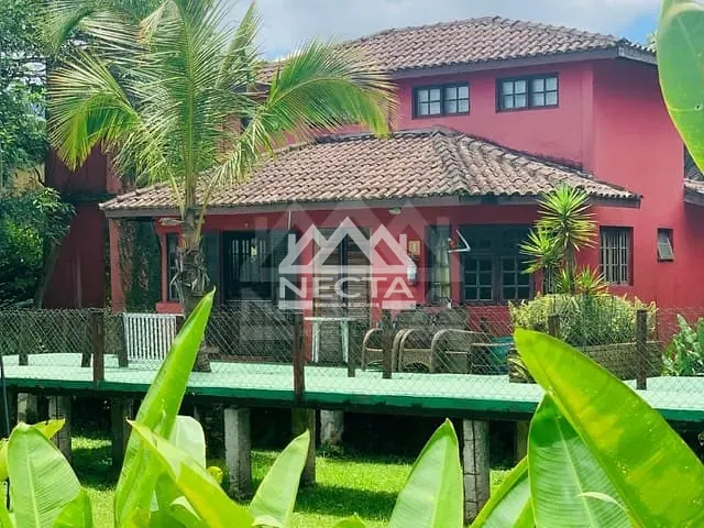 Ponto com 3010m², à venda, no bairro Sertão do Camburi em São Sebastião