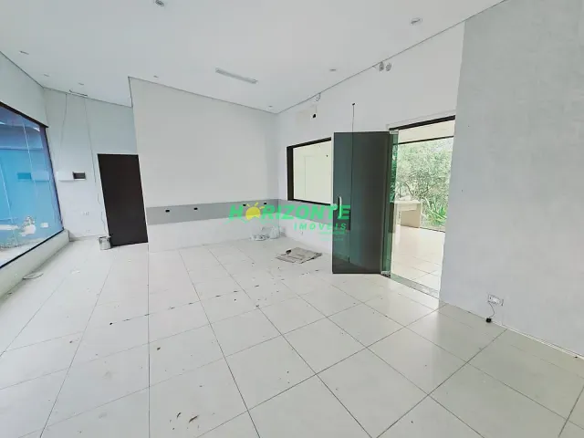 Ponto com 480m², para alugar, no bairro Urbanova em São José dos Campos
