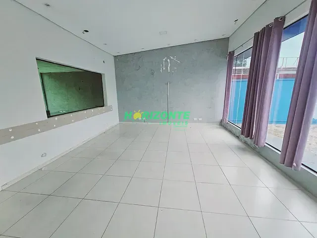 Ponto com 480m², para alugar, no bairro Urbanova em São José dos Campos