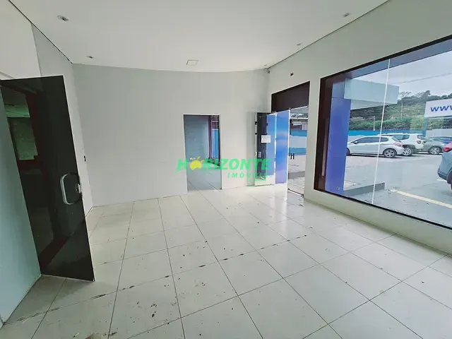 Ponto com 480m², para alugar, no bairro Urbanova em São José dos Campos