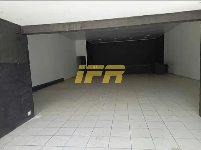 Ponto à venda ou para alugar, no bairro Centro em Ubatuba