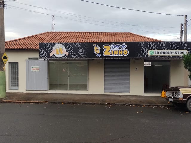 Ponto com 100m², para alugar, no bairro Centro em São João da Boa Vista