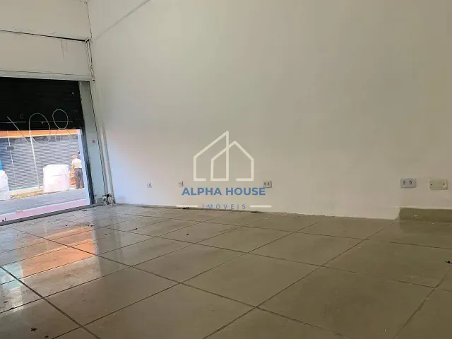 Ponto para alugar, no bairro Centro em Pindamonhangaba
