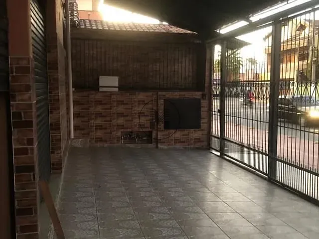 Ponto com 125m², para alugar, no bairro Pedregulho em Guaratinguetá