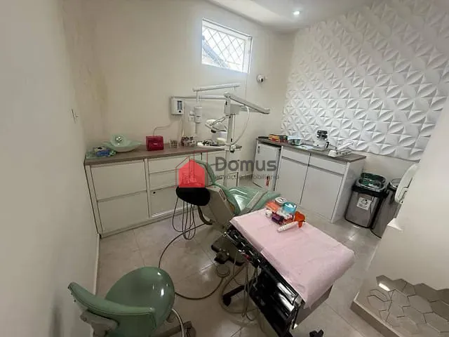 Ponto à venda ou para alugar, no bairro Centro em Pindamonhangaba