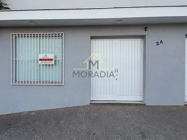 Ponto com 72m², para alugar, no bairro Centro em Guaxupé