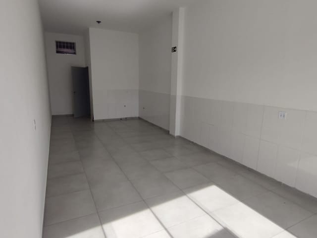 Foto do Ponto - Ponto para alugar, 35 m² por R$ 960,00/mês - Jardim São Nicolau - São João da Boa Vista/SP | Zeladoria Imóveis & Condomínios