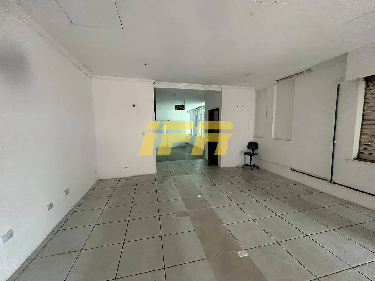 Loja-Salão, 100 m² - Foto 2