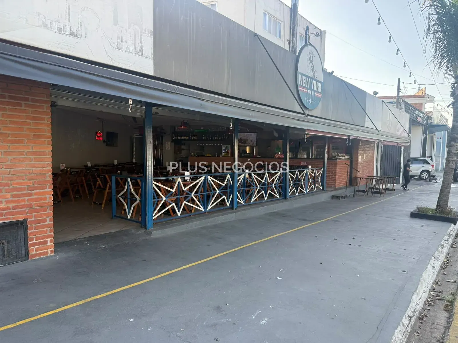 Loja-Salão, 300 m² - Foto 1