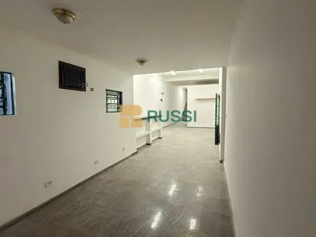 Ponto com 350m², para alugar, no bairro Palmeiras de São José em São José dos Campos
