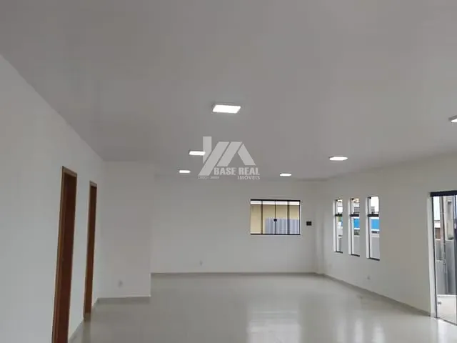 Ponto para alugar, no bairro Orfãs em Ponta Grossa