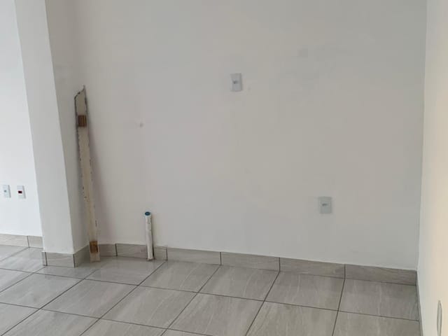Ponto para alugar, no bairro Maria Áurea em Pindamonhangaba
