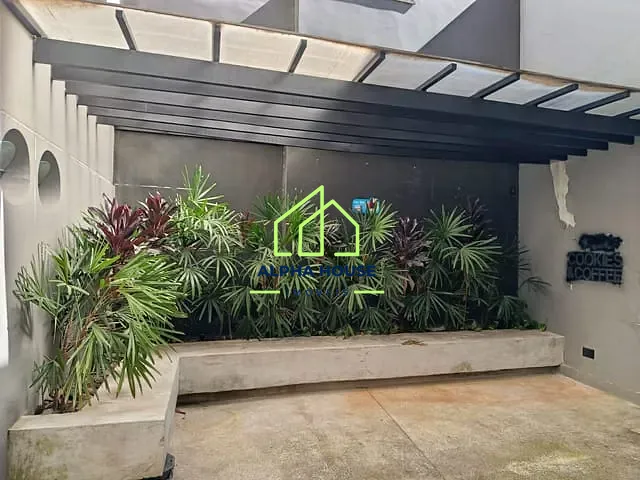 Ponto com 125m², para alugar, no bairro Centro em Pindamonhangaba