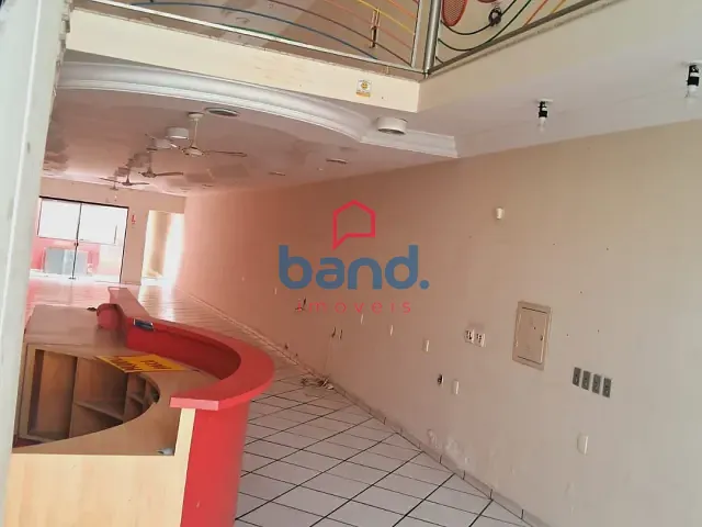 Ponto com 190m², para alugar, no bairro Centro em Porto Feliz
