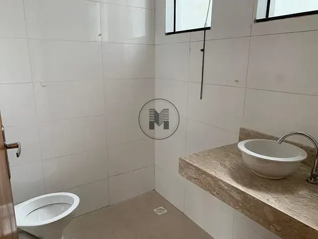 Ponto com 300m², para alugar, no bairro Portal das Colinas em Guaratinguetá