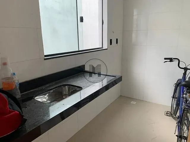 Ponto com 300m², para alugar, no bairro Portal das Colinas em Guaratinguetá